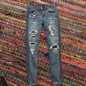 American Eagle ripped skinny jean